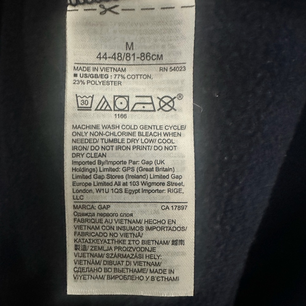 GAP Women’s M Dark Blue Crewneck with Spell out Logo - Picture 4 of 5